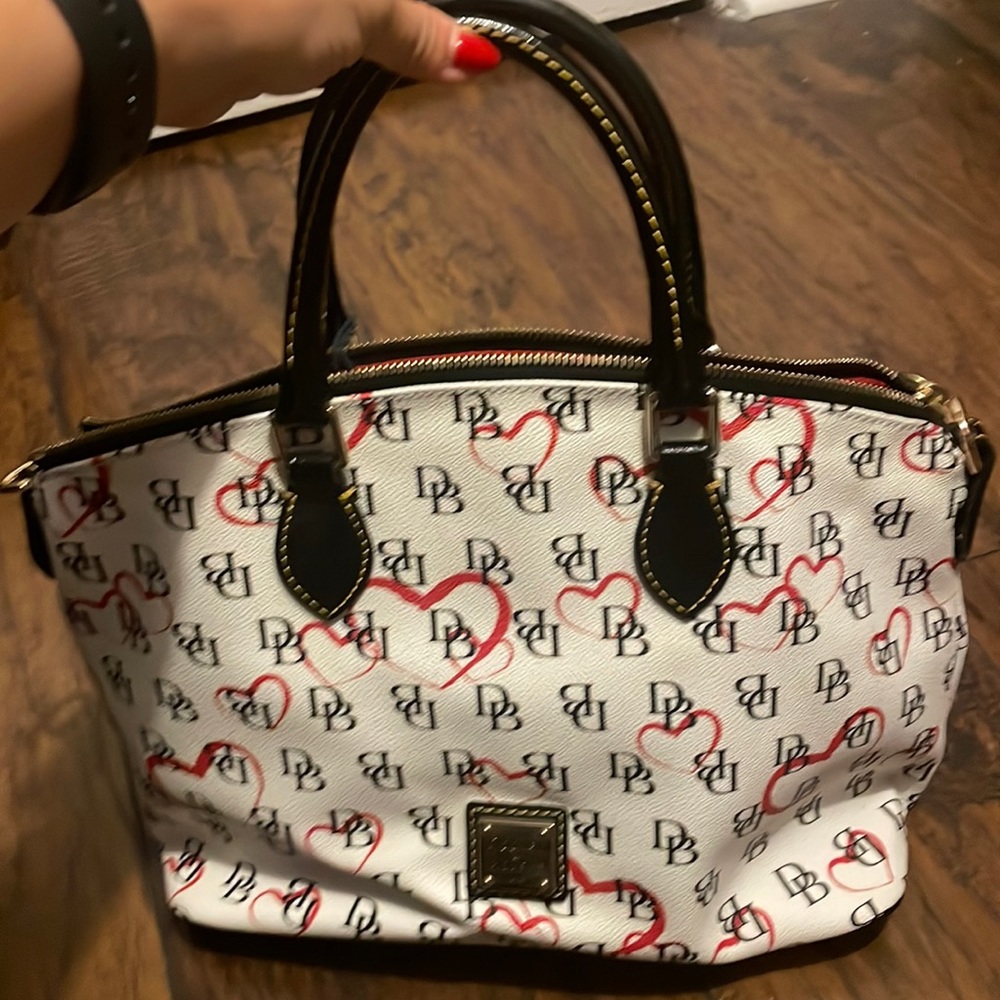 Dooney and Bourke purse